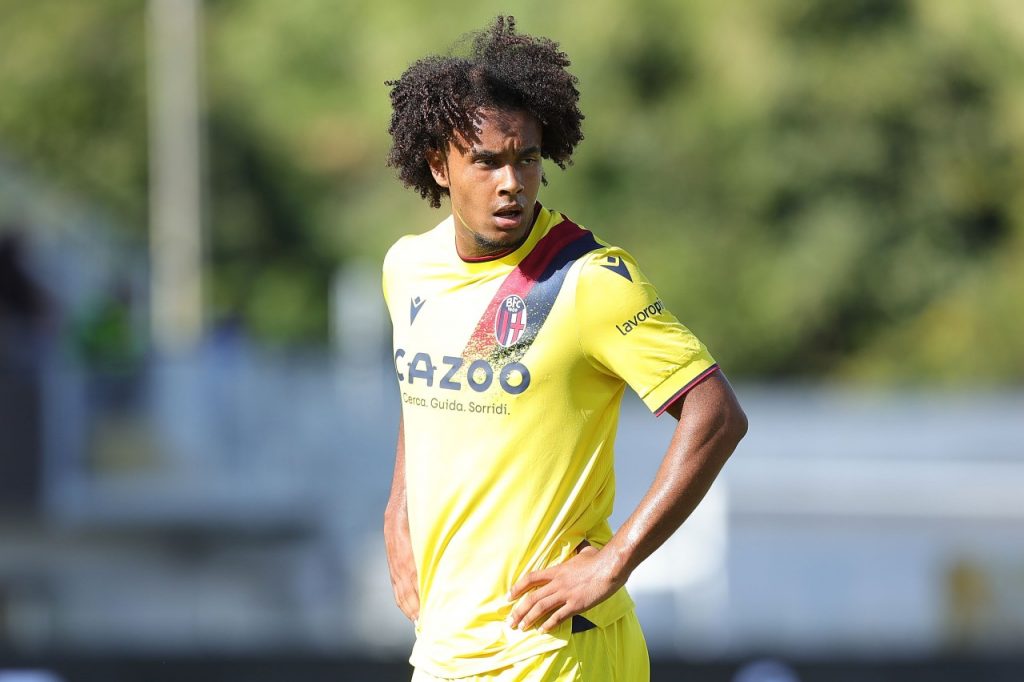 Joshua Zirkzee in maglia Bologna