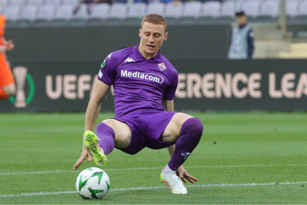 Pietro Comuzzo in maglia Fiorentina