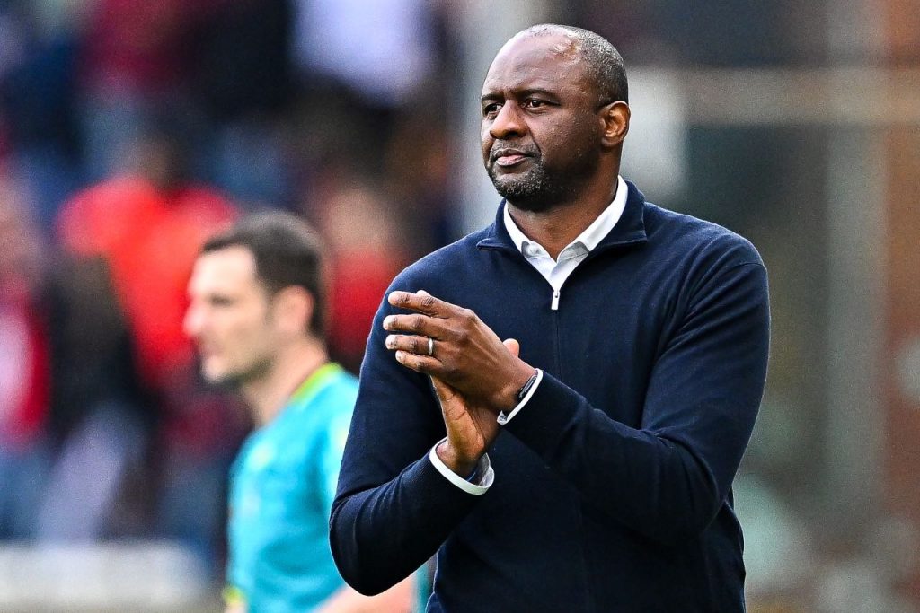 Patrick Vieira sulla panchina del Genoa