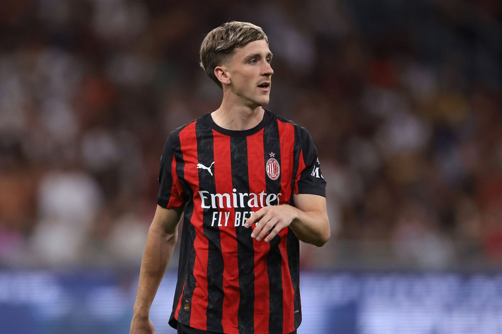 Alexis Saelemaekers in maglia Milan