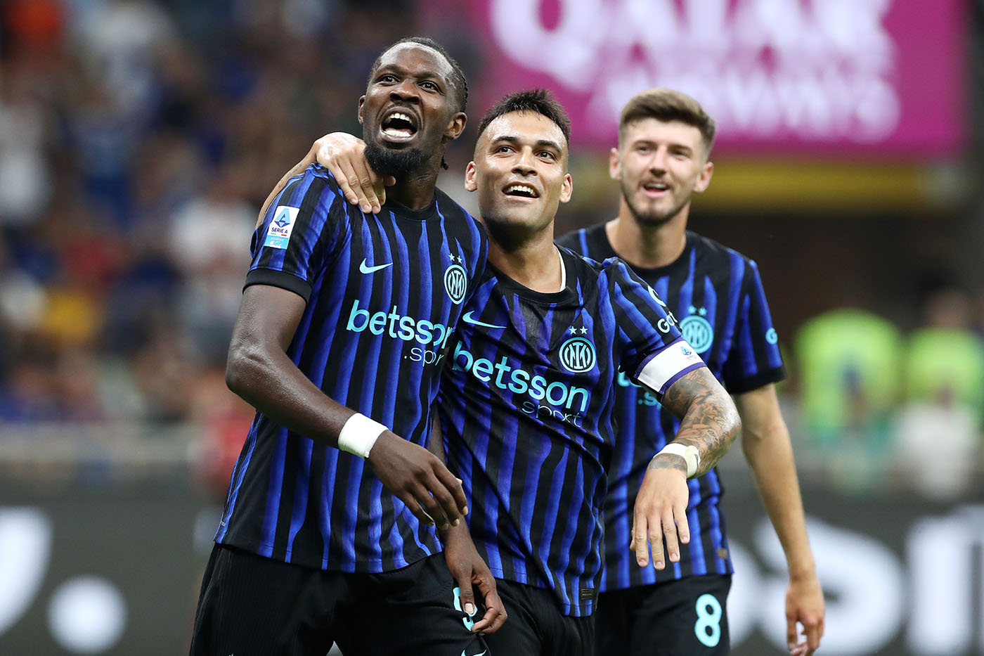 Lautaro, Thuram e Sucic in maglia Inter