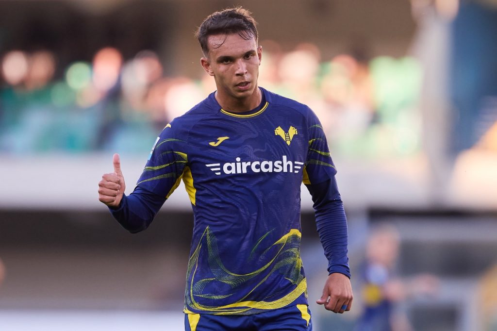 Giovane Santana in maglia Verona